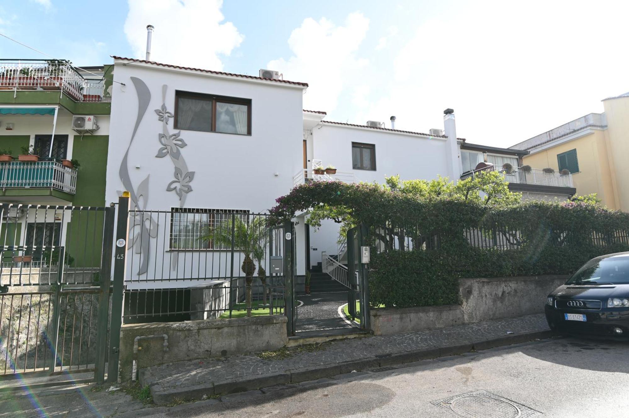 Slopes Suites And Spa Boscotrecase Kültér fotó